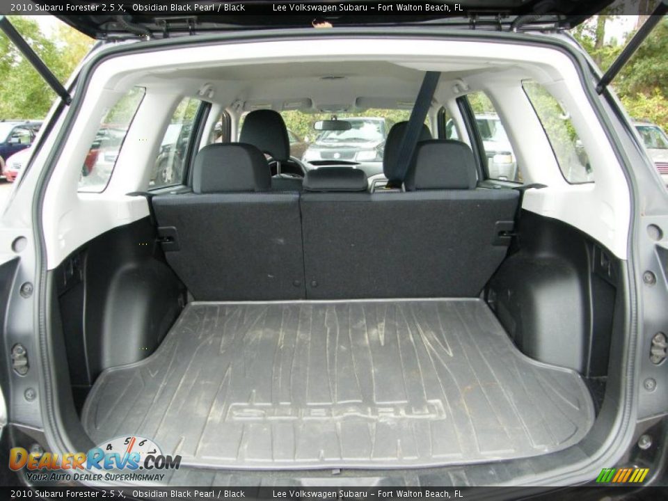 2010 Subaru Forester 2.5 X Trunk Photo #23