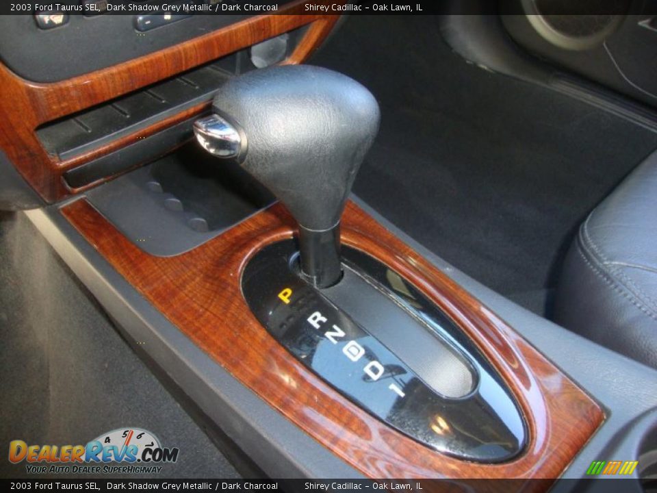 2003 Ford Taurus SEL Shifter Photo #18