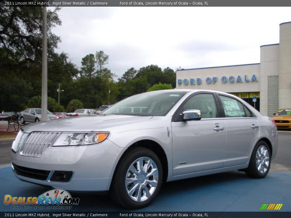 Front 3/4 View of 2011 Lincoln MKZ Hybrid Photo #1