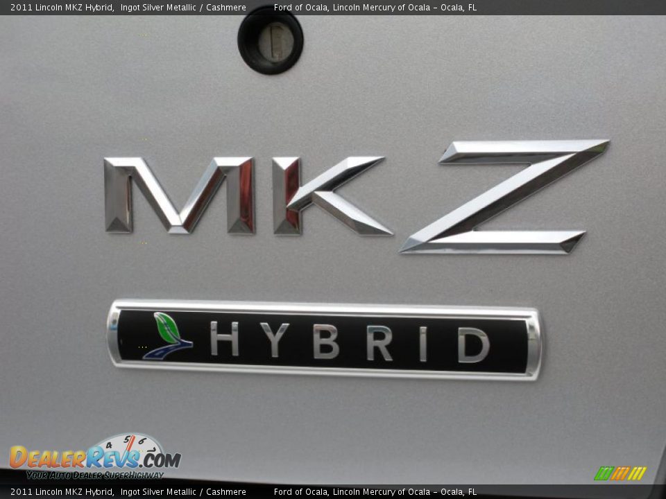 2011 Lincoln MKZ Hybrid Logo Photo #4