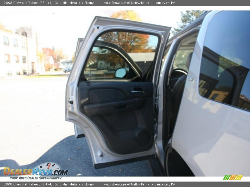 2008 Chevrolet Tahoe LTZ 4x4 Gold Mist Metallic / Ebony Photo #14