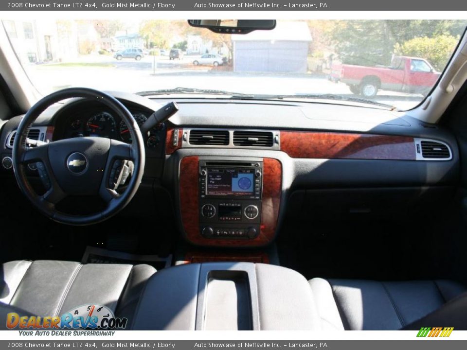 2008 Chevrolet Tahoe LTZ 4x4 Gold Mist Metallic / Ebony Photo #21