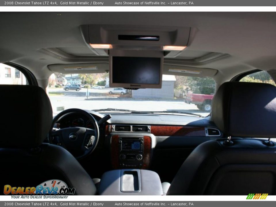 2008 Chevrolet Tahoe LTZ 4x4 Gold Mist Metallic / Ebony Photo #22