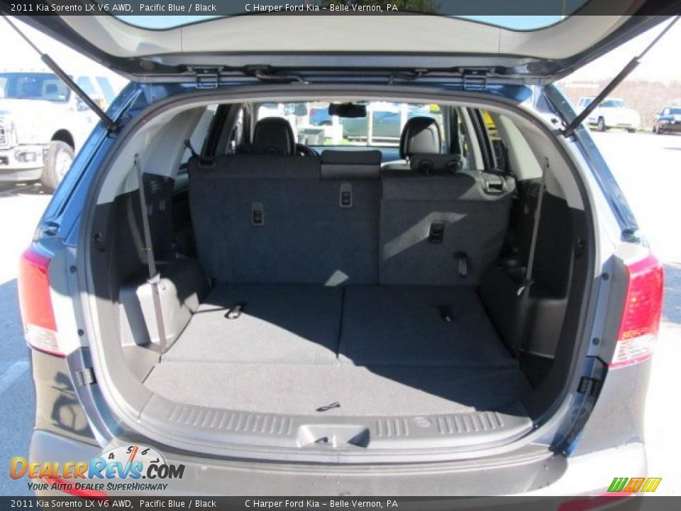 2011 Kia Sorento LX V6 AWD Trunk Photo #22