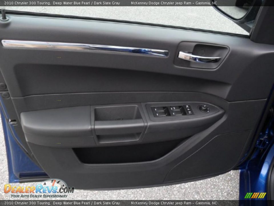 Door Panel of 2010 Chrysler 300 Touring Photo #9
