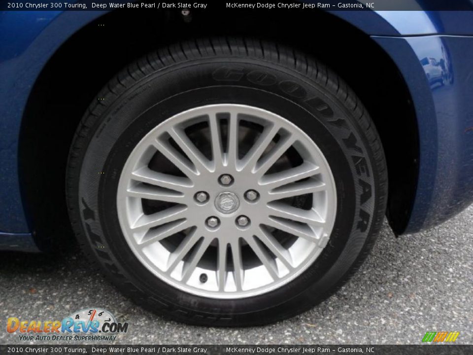 2010 Chrysler 300 Touring Wheel Photo #23