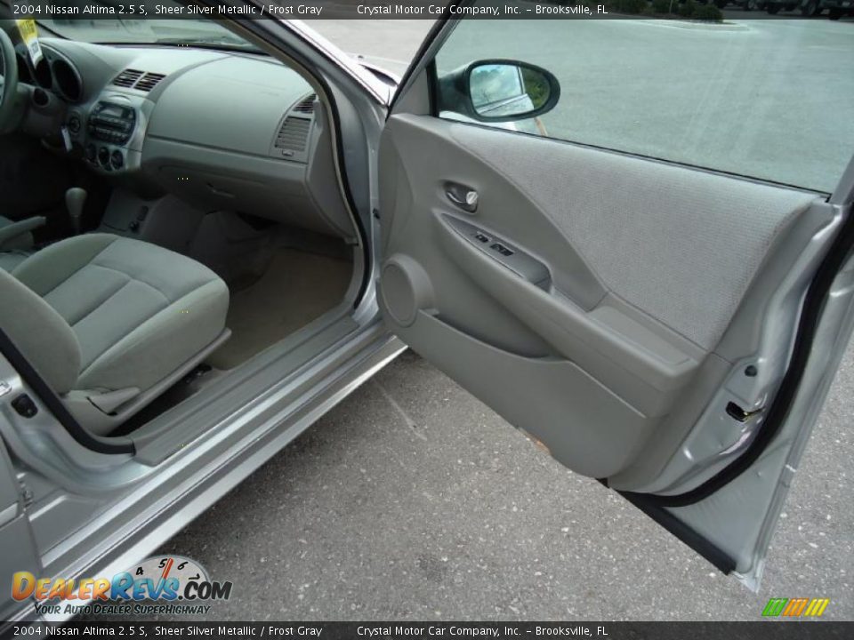 2004 Nissan Altima 2.5 S Sheer Silver Metallic / Frost Gray Photo #18