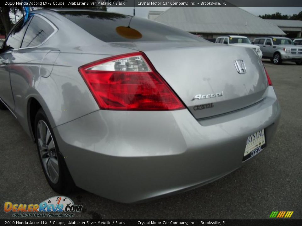 2010 Honda Accord LX-S Coupe Alabaster Silver Metallic / Black Photo #8
