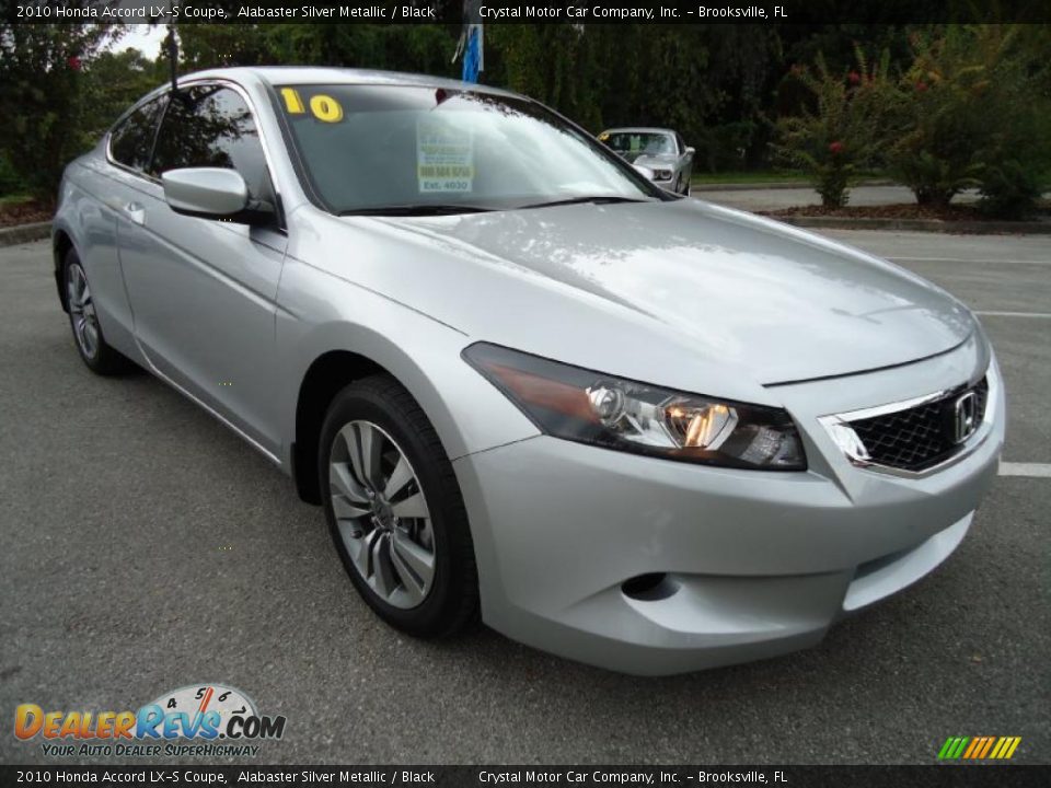 Front 3/4 View of 2010 Honda Accord LX-S Coupe Photo #12