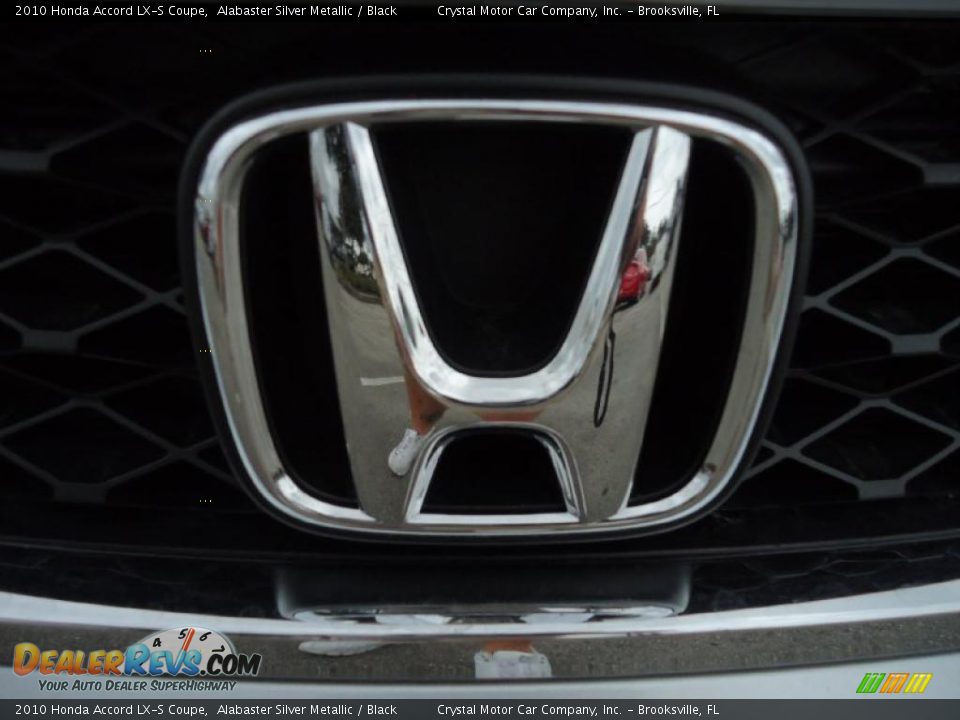 2010 Honda Accord LX-S Coupe Logo Photo #17