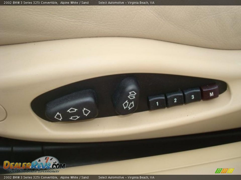 2002 BMW 3 Series 325i Convertible Alpine White / Sand Photo #15
