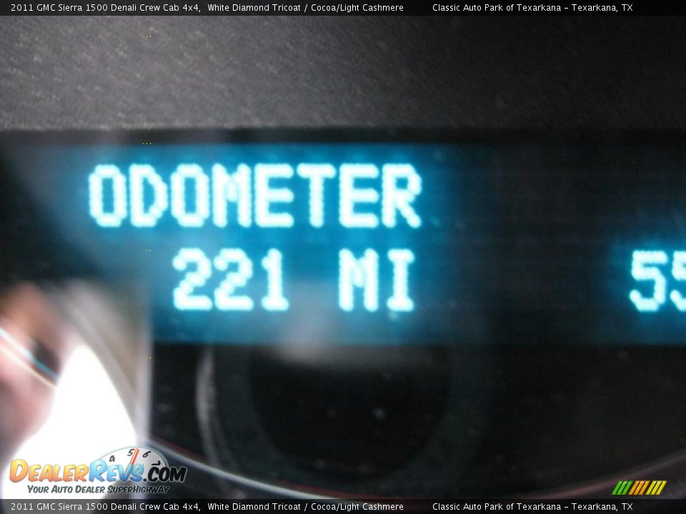 2011 GMC Sierra 1500 Denali Crew Cab 4x4 White Diamond Tricoat / Cocoa/Light Cashmere Photo #11