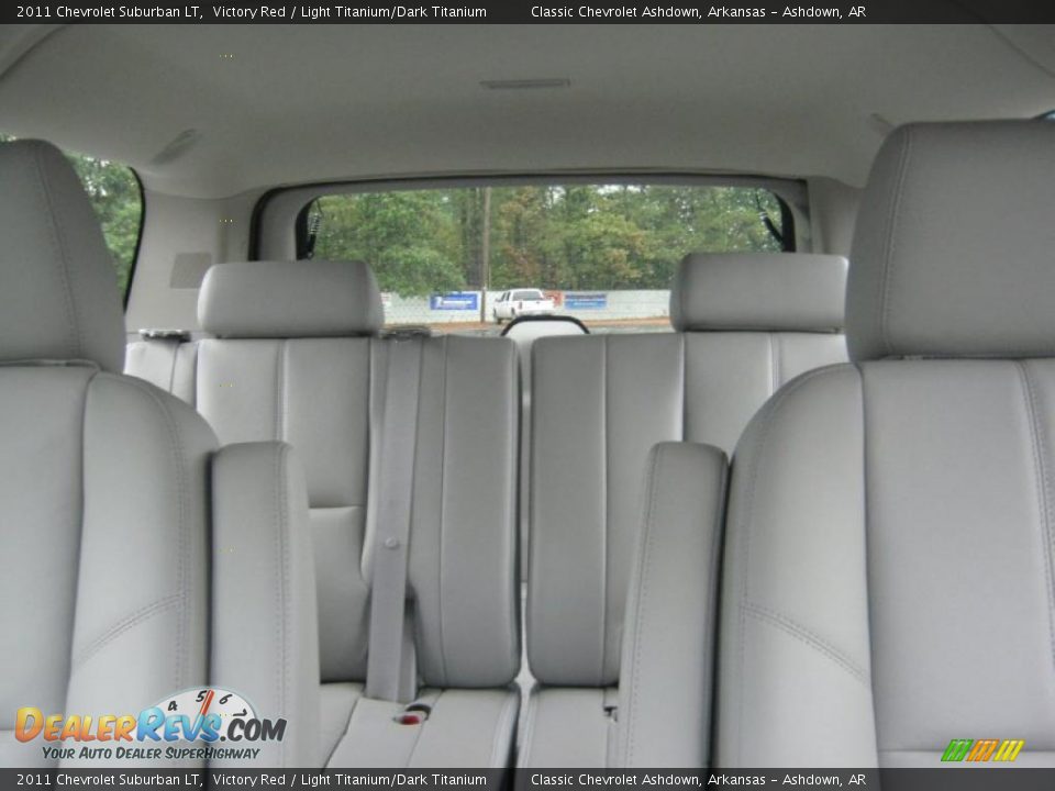 Light Titanium/Dark Titanium Interior - 2011 Chevrolet Suburban LT Photo #16