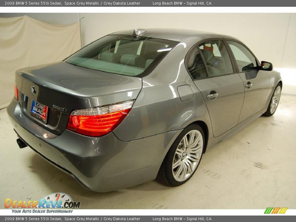 2009 BMW 5 Series 550i Sedan Space Grey Metallic / Grey Dakota Leather Photo #7