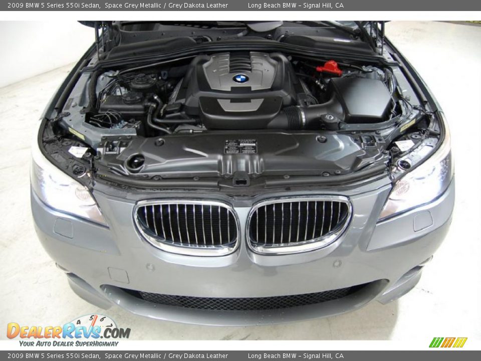 2009 BMW 5 Series 550i Sedan 4.8 Liter DOHC 32-Valve VVT V8 Engine Photo #17