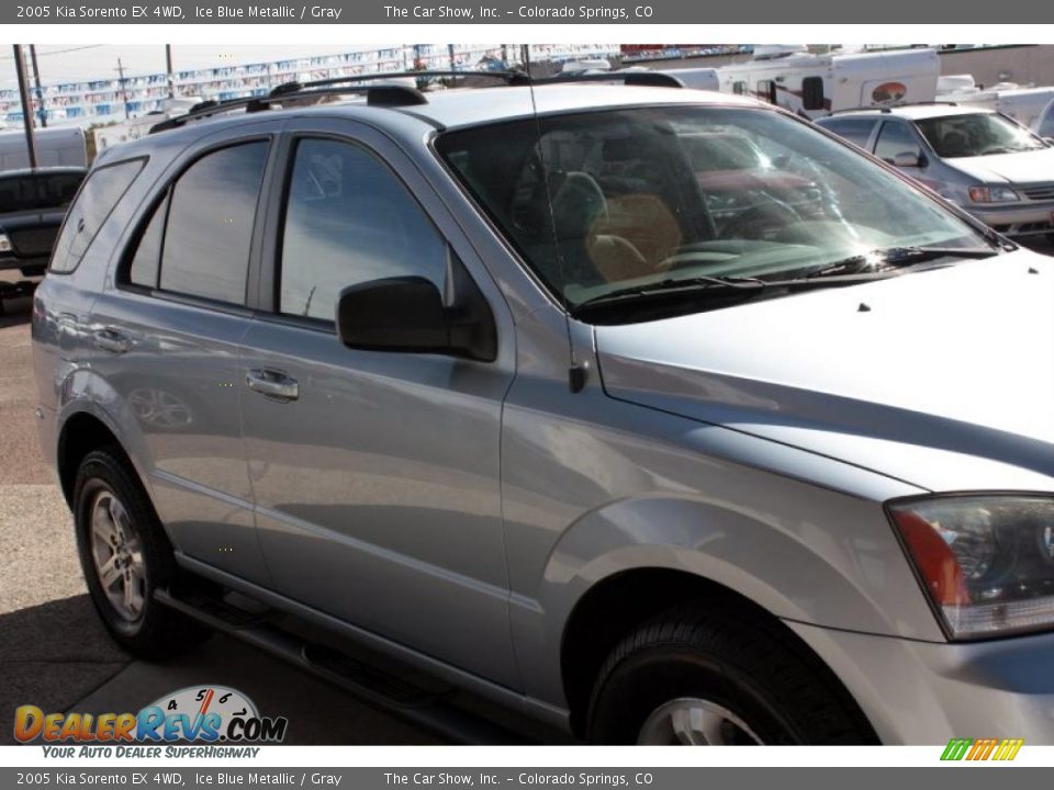 2005 Kia Sorento EX 4WD Ice Blue Metallic / Gray Photo #17