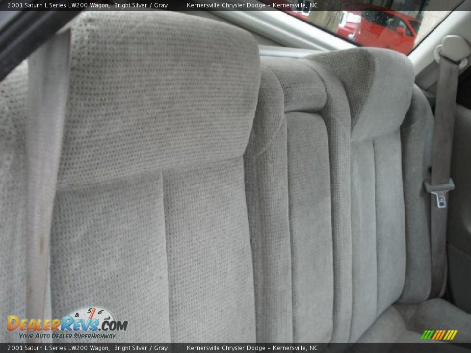 Gray Interior - 2001 Saturn L Series LW200 Wagon Photo #15