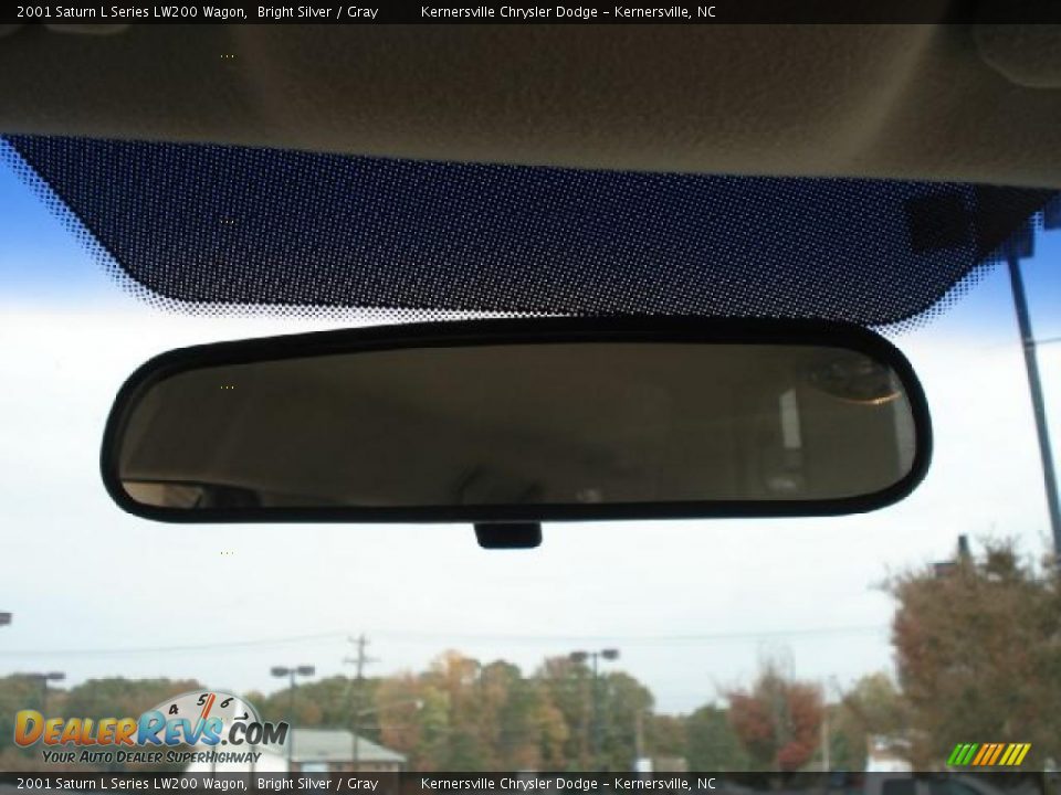 2001 Saturn L Series LW200 Wagon Bright Silver / Gray Photo #21