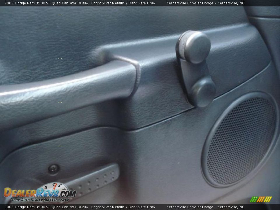 Controls of 2003 Dodge Ram 3500 ST Quad Cab 4x4 Dually Photo #25