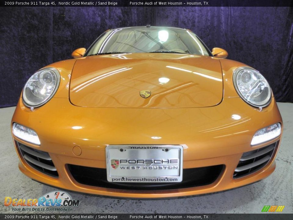 2009 Porsche 911 Targa 4S Nordic Gold Metallic / Sand Beige Photo #17