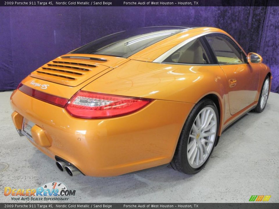 Nordic Gold Metallic 2009 Porsche 911 Targa 4S Photo #21