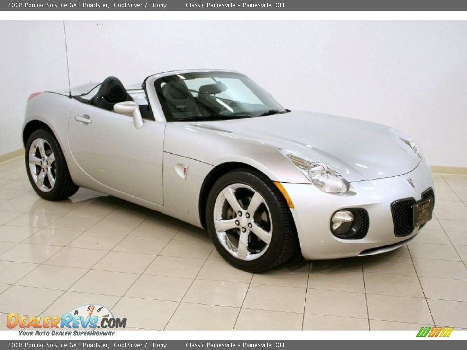 Front 3/4 View of 2008 Pontiac Solstice GXP Roadster Photo #1