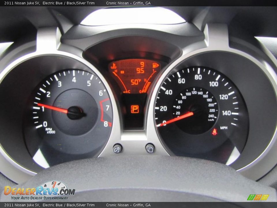 2011 Nissan Juke SV Gauges Photo #13