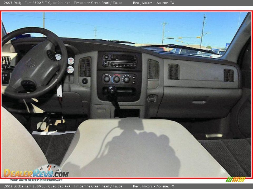 Dashboard of 2003 Dodge Ram 2500 SLT Quad Cab 4x4 Photo #29