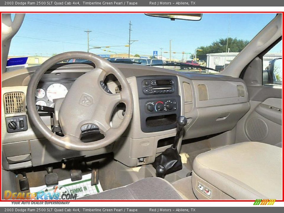 Dashboard of 2003 Dodge Ram 2500 SLT Quad Cab 4x4 Photo #30