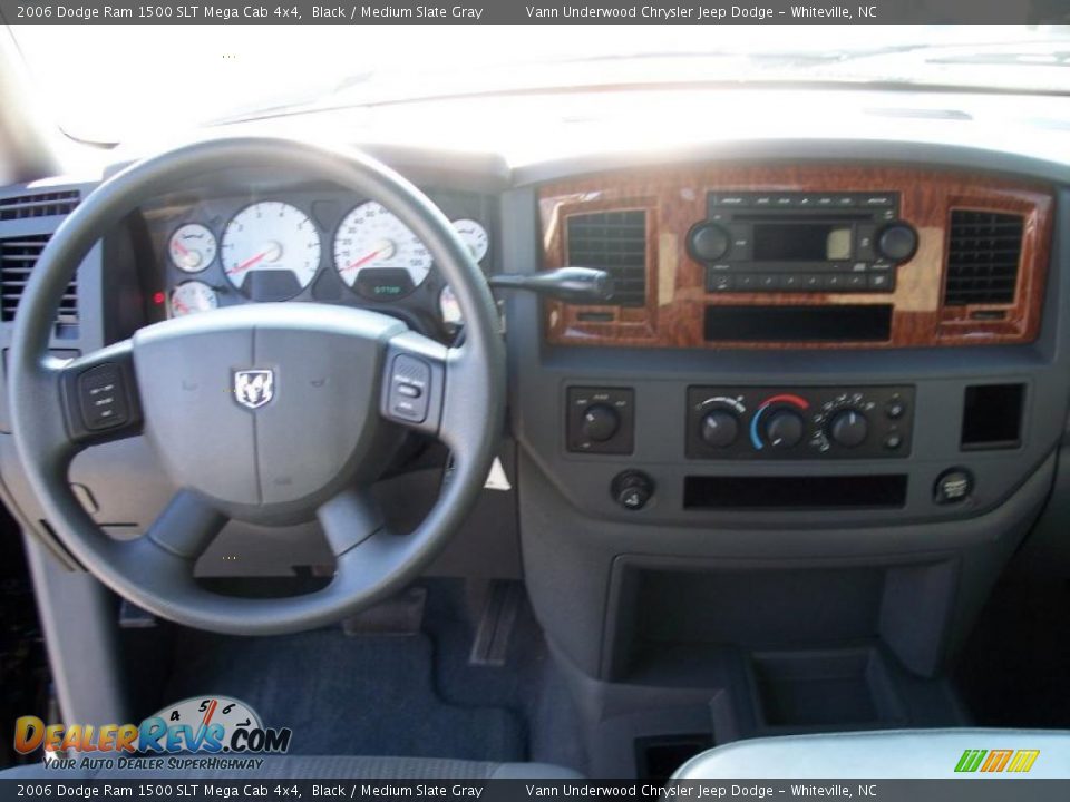 2006 Dodge Ram 1500 SLT Mega Cab 4x4 Black / Medium Slate Gray Photo #6