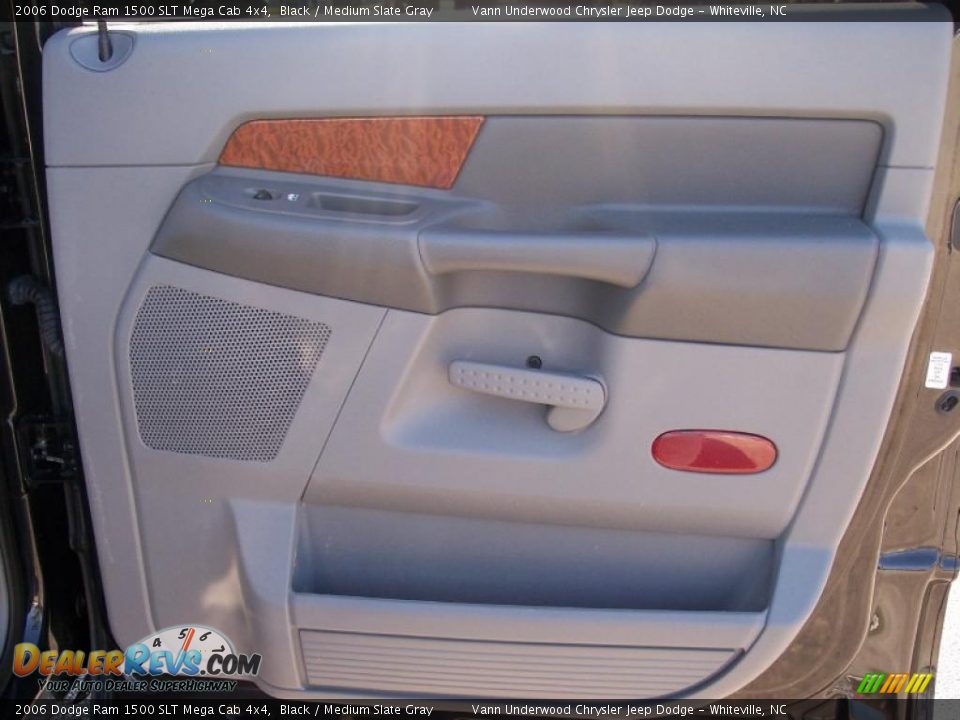Door Panel of 2006 Dodge Ram 1500 SLT Mega Cab 4x4 Photo #21