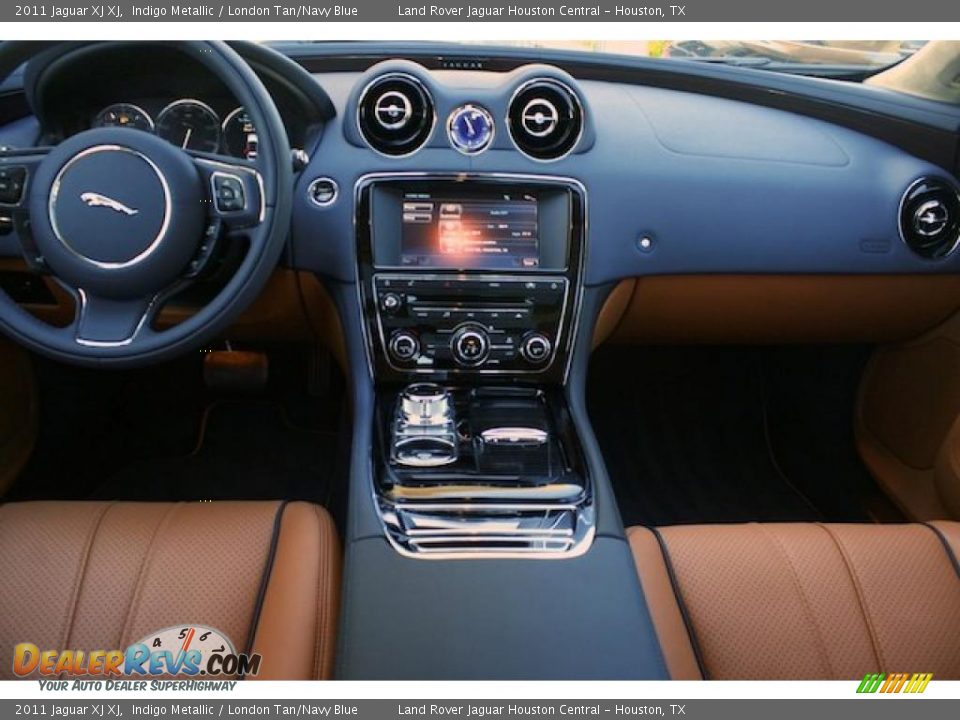 London Tan/Navy Blue Interior - 2011 Jaguar XJ XJ Photo #5