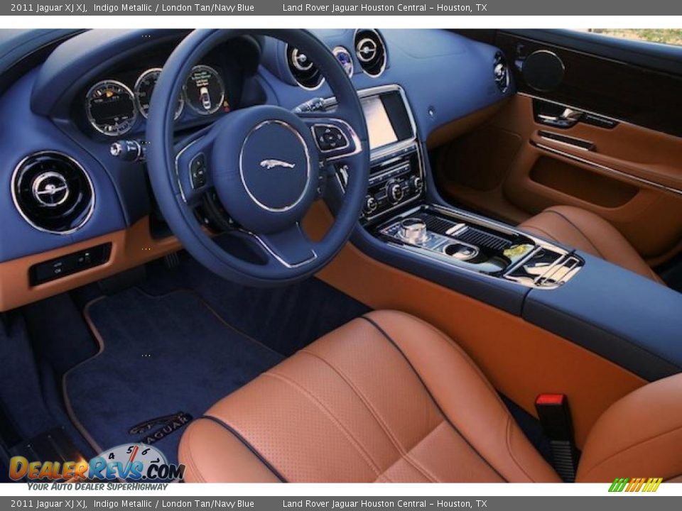 London Tan/Navy Blue Interior - 2011 Jaguar XJ XJ Photo #12