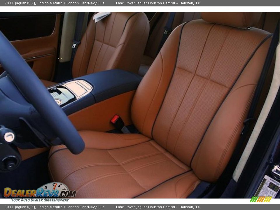 London Tan/Navy Blue Interior - 2011 Jaguar XJ XJ Photo #13