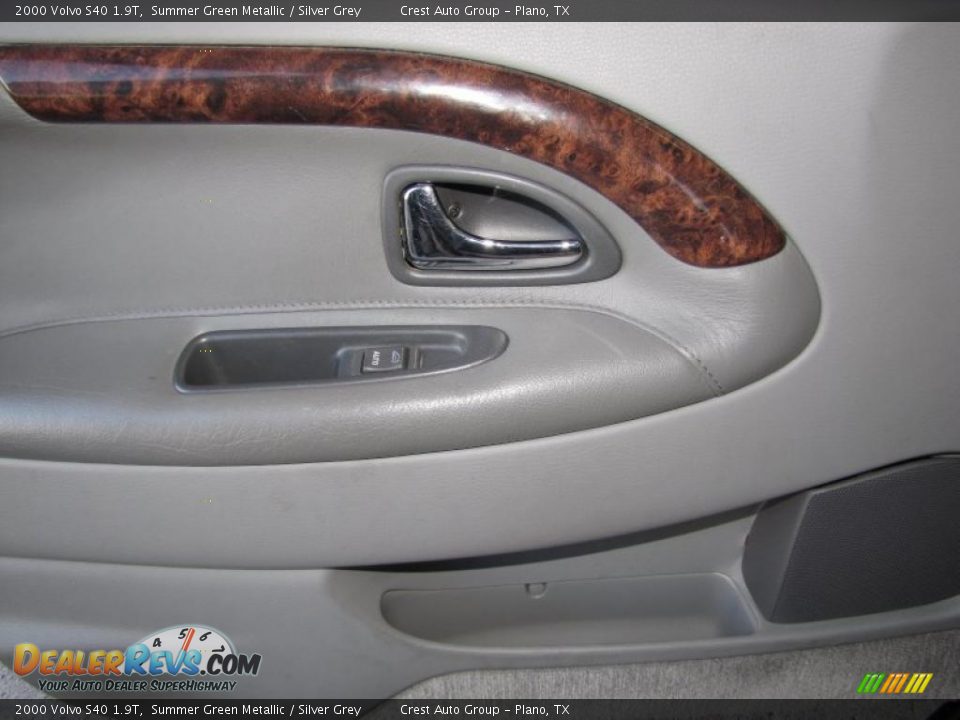 Door Panel of 2000 Volvo S40 1.9T Photo #12