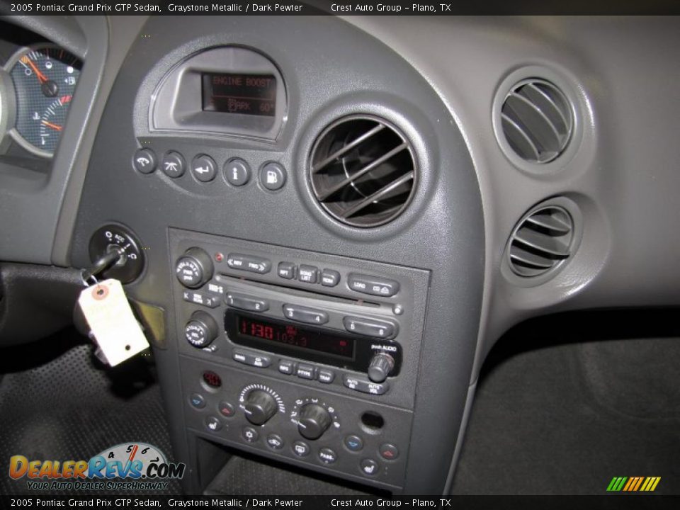 Controls of 2005 Pontiac Grand Prix GTP Sedan Photo #15