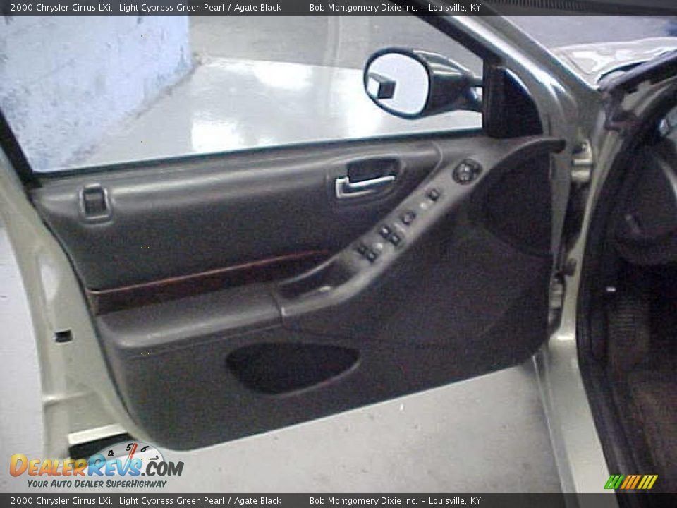 2000 Chrysler Cirrus LXi Light Cypress Green Pearl / Agate Black Photo #16