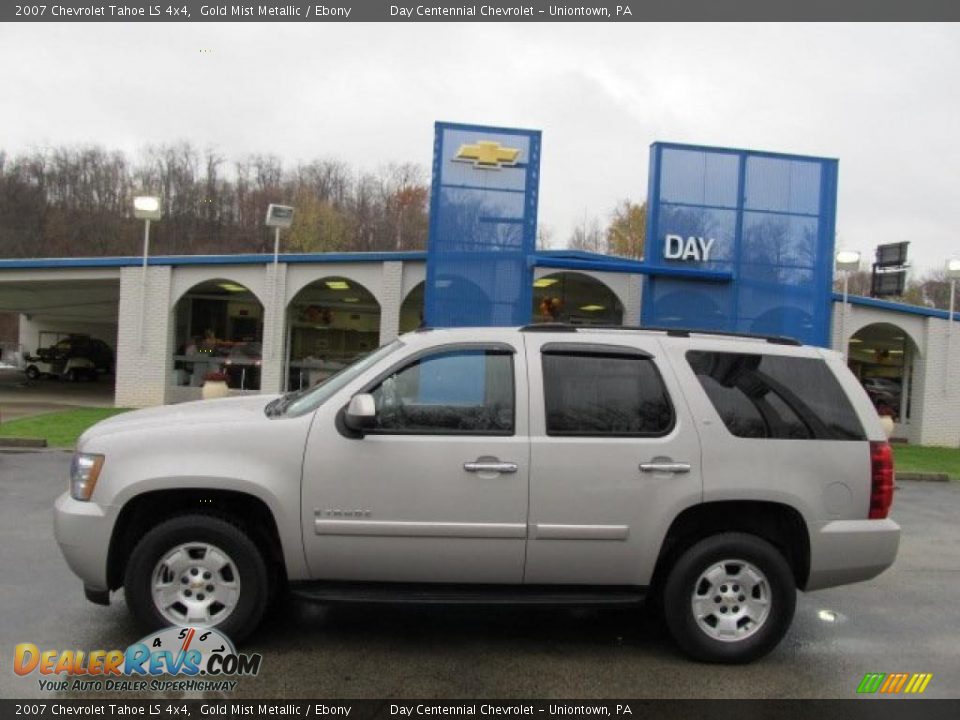 2007 Chevrolet Tahoe LS 4x4 Gold Mist Metallic / Ebony Photo #2