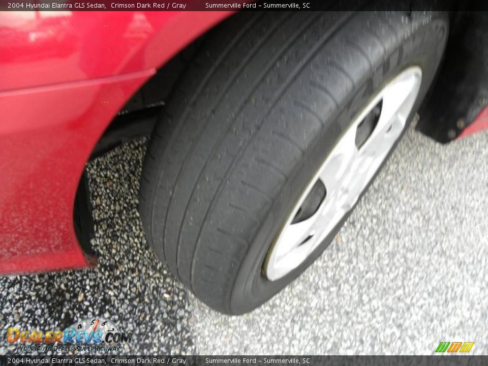 2004 Hyundai Elantra GLS Sedan Crimson Dark Red / Gray Photo #17