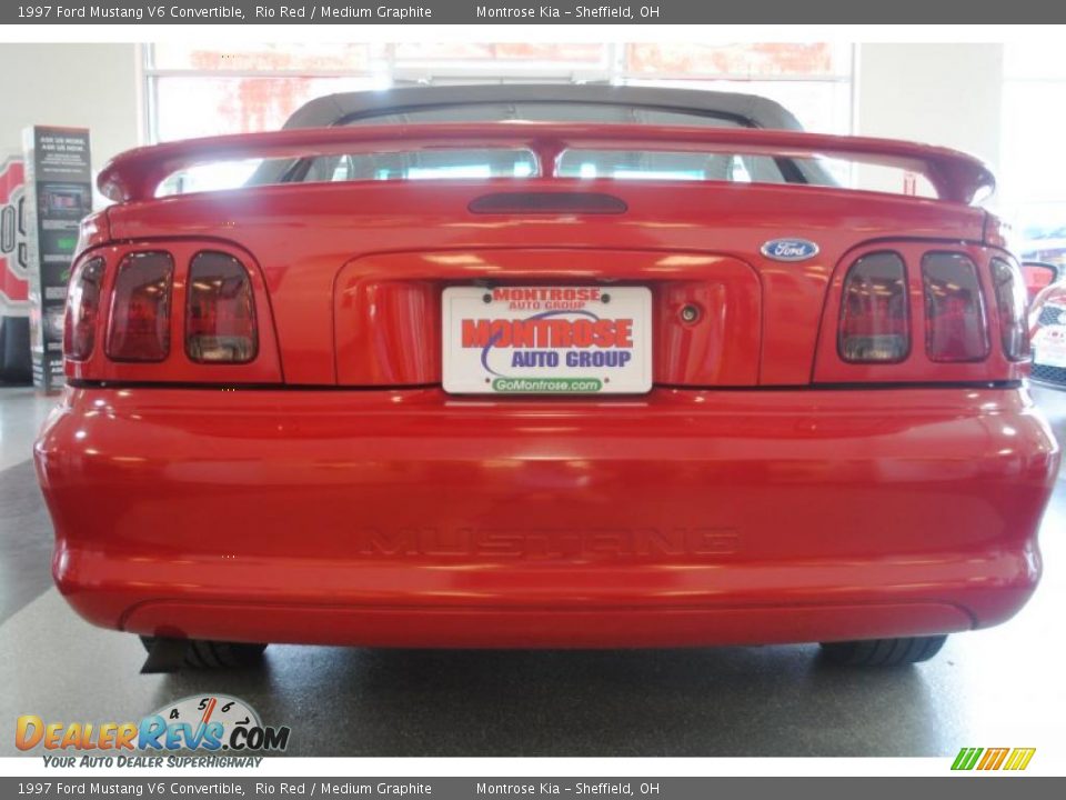 1997 Ford Mustang V6 Convertible Rio Red / Medium Graphite Photo #6