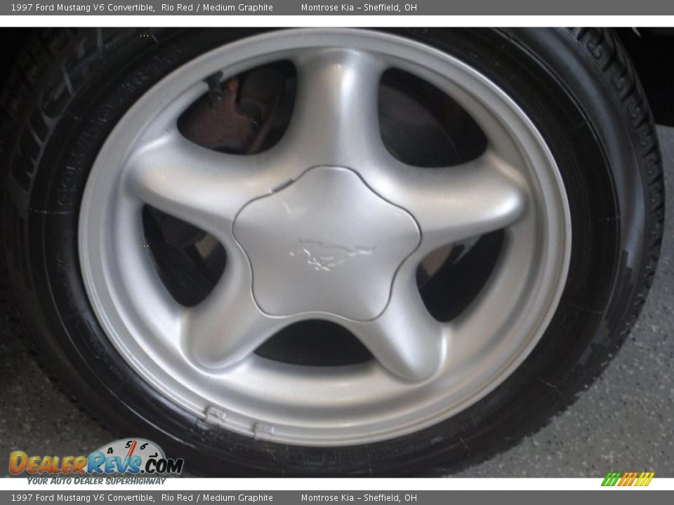 1997 Ford Mustang V6 Convertible Wheel Photo #22