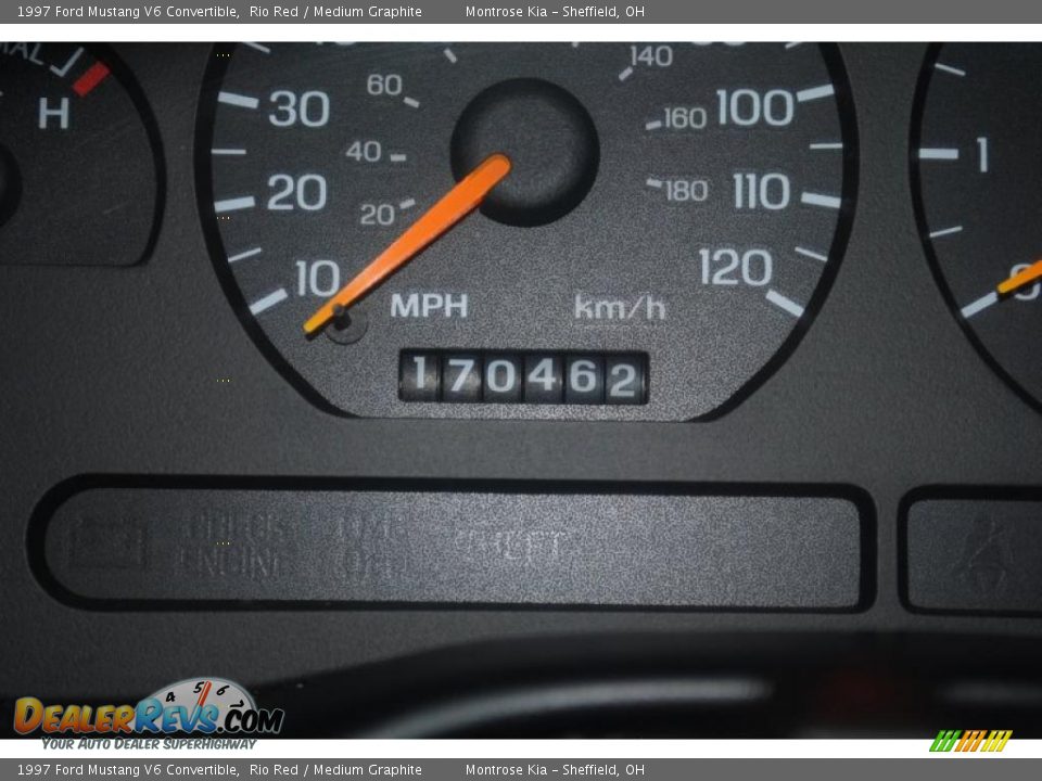 1997 Ford Mustang V6 Convertible Rio Red / Medium Graphite Photo #26