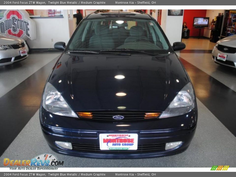 2004 Ford Focus ZTW Wagon Twilight Blue Metallic / Medium Graphite Photo #9