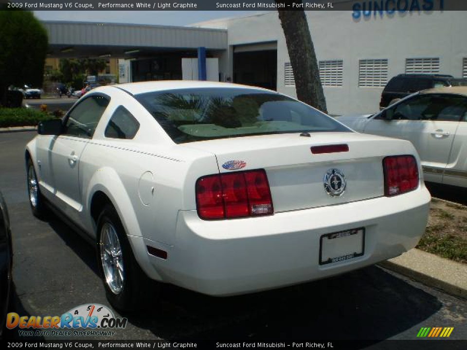 2009 Ford Mustang V6 Coupe Performance White / Light Graphite Photo #2