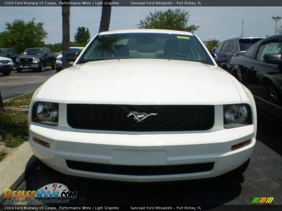 2009 Ford Mustang V6 Coupe Performance White / Light Graphite Photo #4