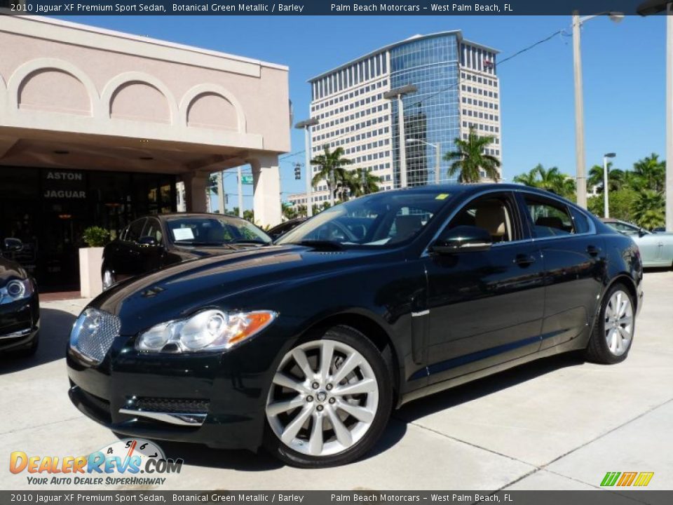 Front 3/4 View of 2010 Jaguar XF Premium Sport Sedan Photo #1