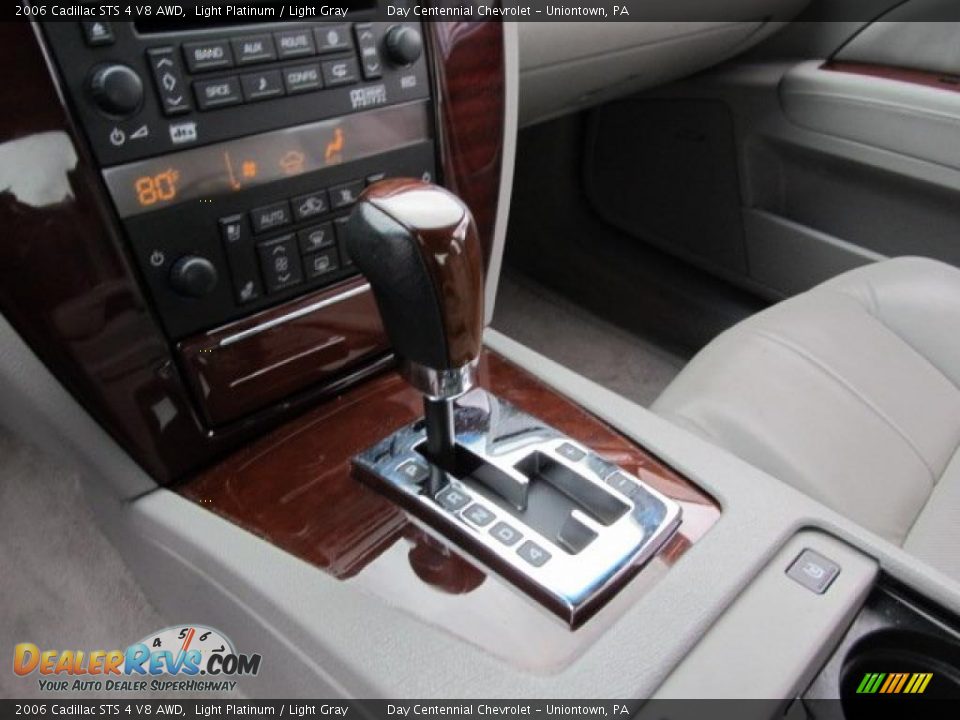 2006 Cadillac STS 4 V8 AWD Light Platinum / Light Gray Photo #14