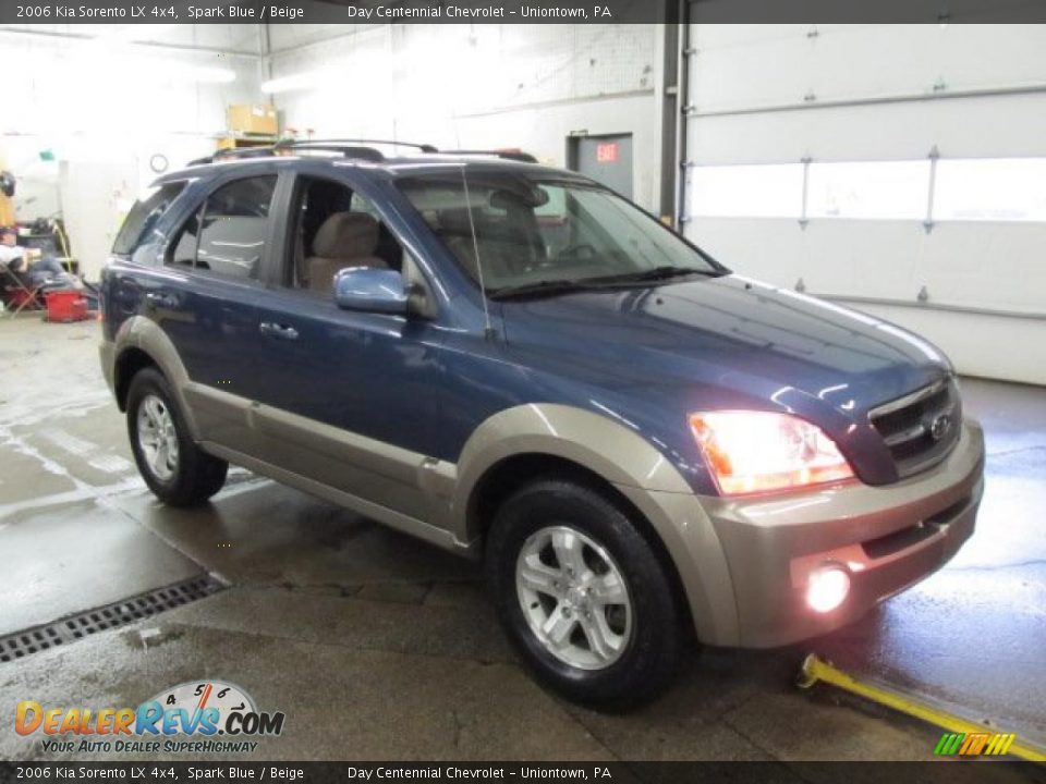 2006 Kia Sorento LX 4x4 Spark Blue / Beige Photo #6