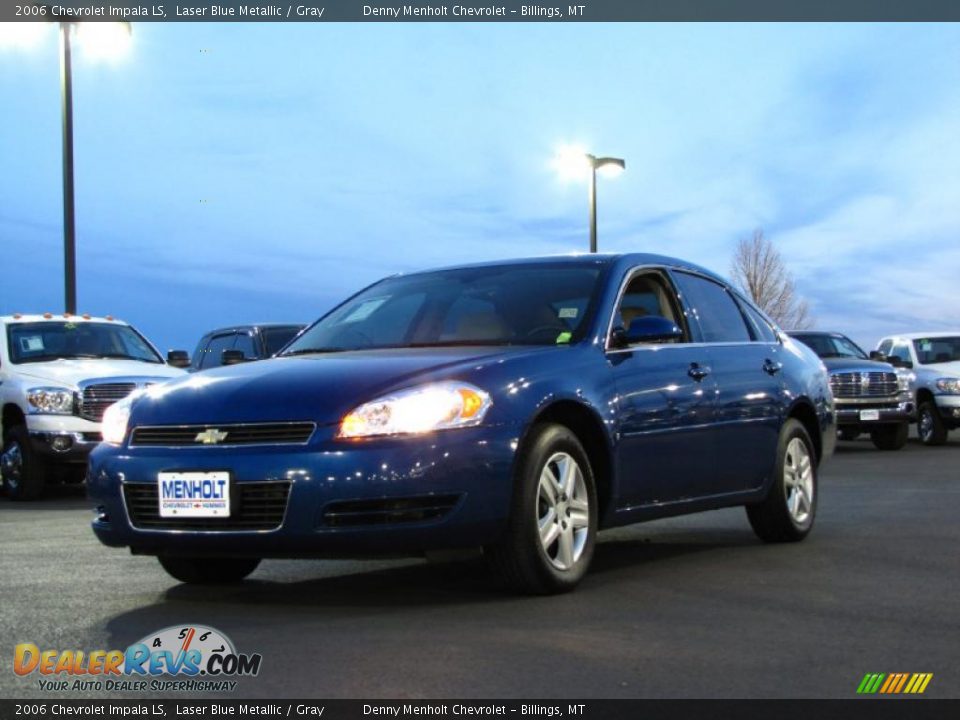 Front 3/4 View of 2006 Chevrolet Impala LS Photo #10