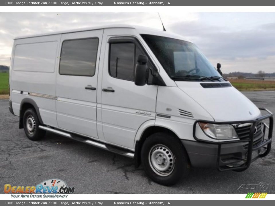 Front 3/4 View of 2006 Dodge Sprinter Van 2500 Cargo Photo #1